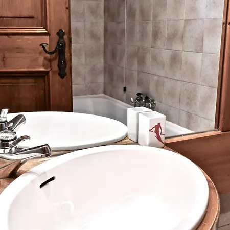 Beautiful 3 Bedroom Flat In Cortina With Car Park Apartment Cortina d'Ampezzo